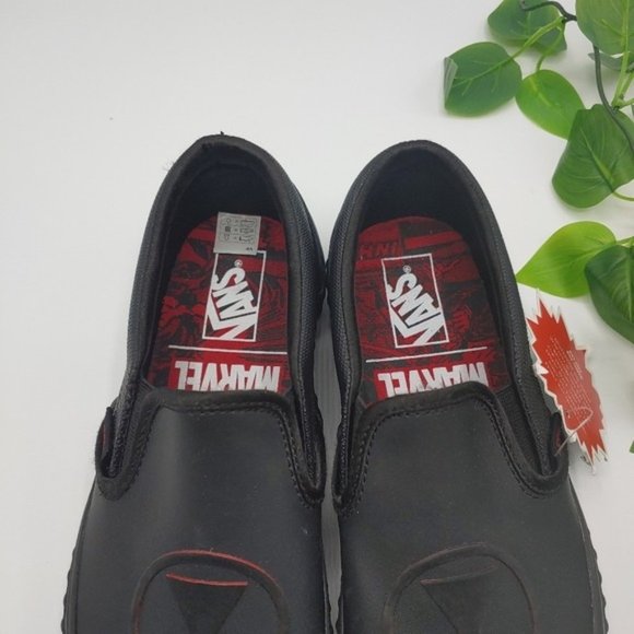VANS MARVEL CLASSIC SLIP‎ ON 7.5M NEW IN BOX - Picture 5 of 11